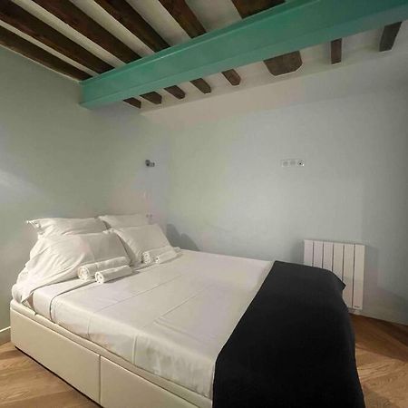 Paris Le Marais Duplex Apartment Ngoại thất bức ảnh